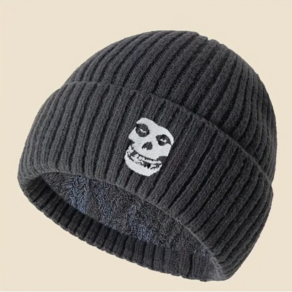 Misfits Embroidered fleece lined Beanie